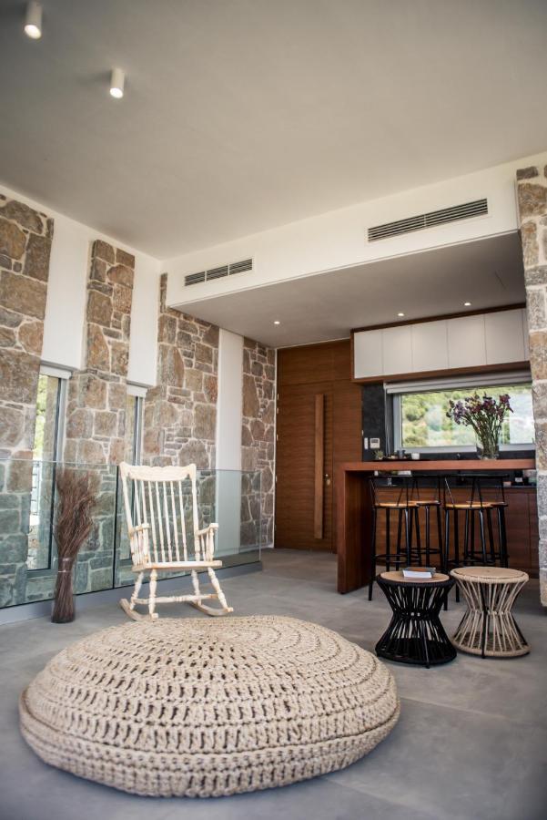 Varko Luxury Suites Paleros Exterior foto